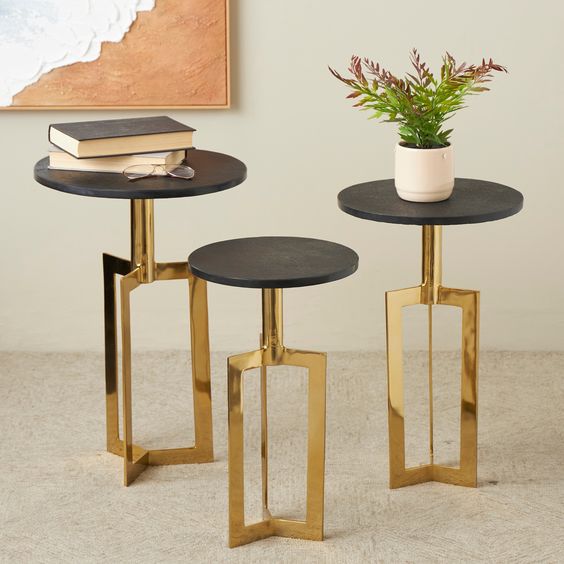 Luxury Gold Metal Geometric Accent Table  |  MST-0371