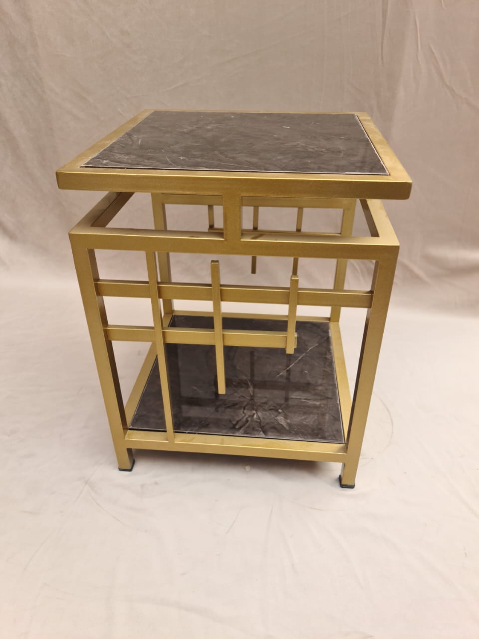 Nordic Modern Simple Iron Light Luxury Side Table  |  MST-0235